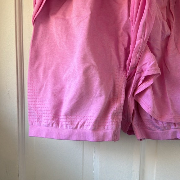 Gymshark Flowy Shorts with Built In Compression Shorts - Picture 2 of 4